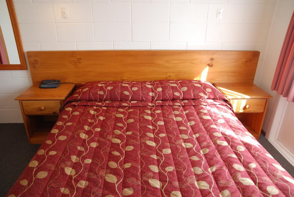 Manhattan Lodge Motel Гамільтон Номер фото