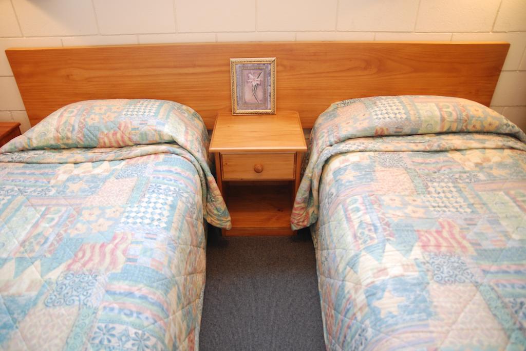Manhattan Lodge Motel Гамільтон Номер фото