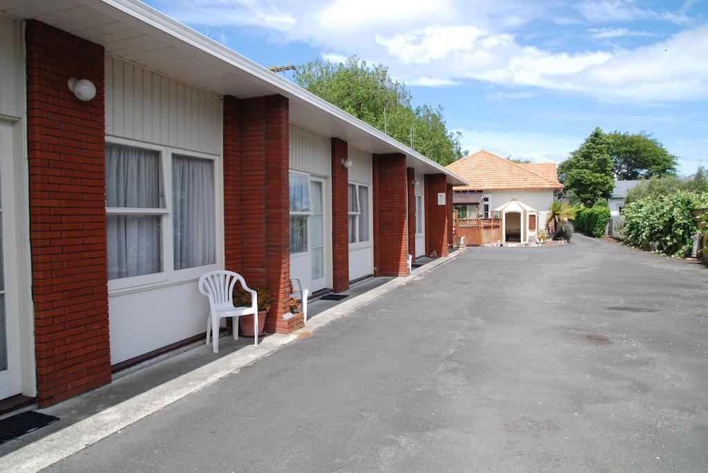 Manhattan Lodge Motel Гамільтон Екстер'єр фото
