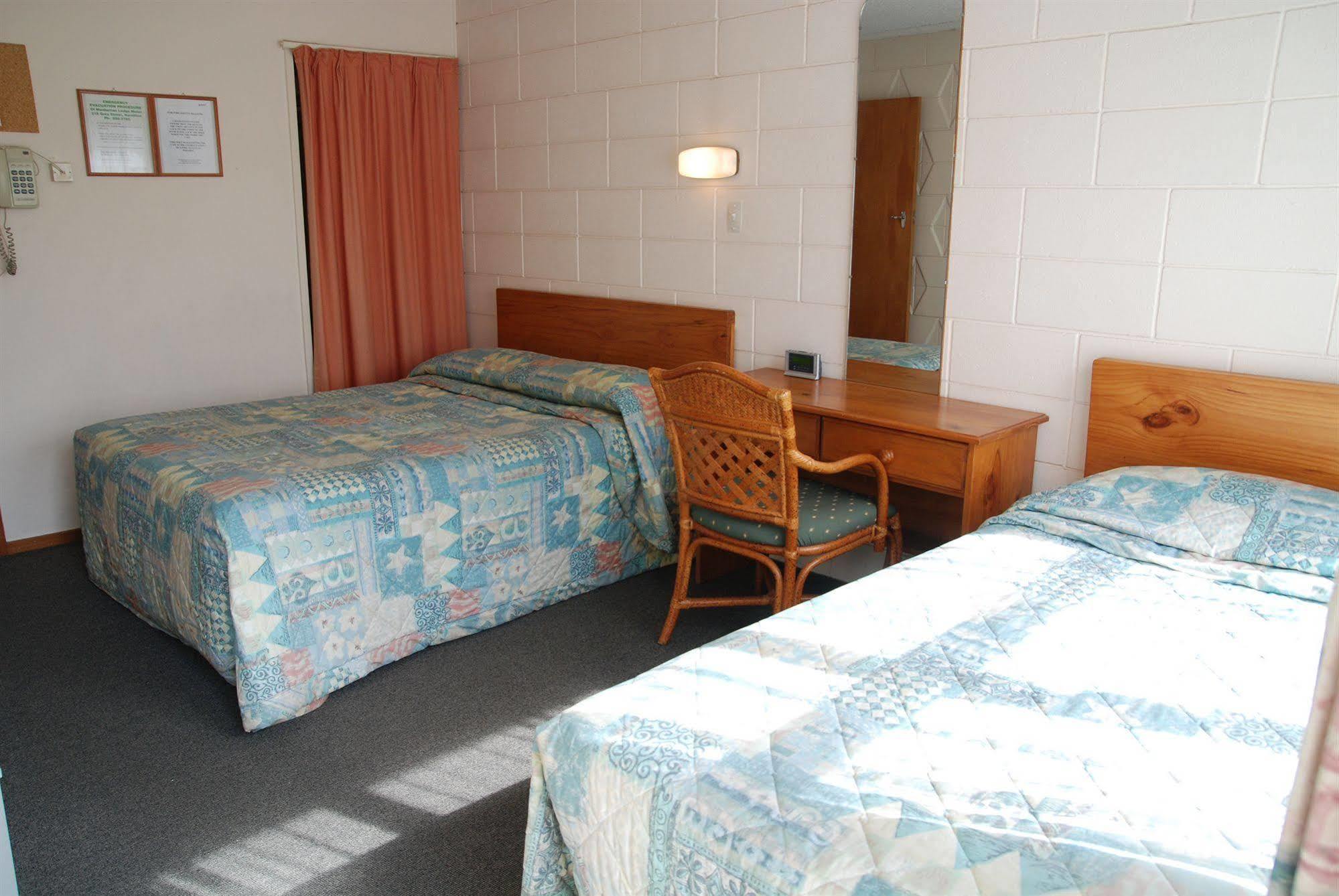Manhattan Lodge Motel Гамільтон Екстер'єр фото