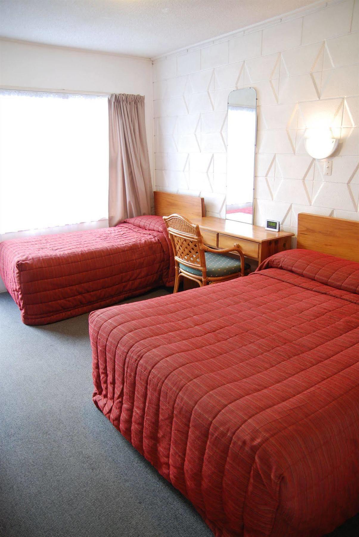 Manhattan Lodge Motel Гамільтон Екстер'єр фото
